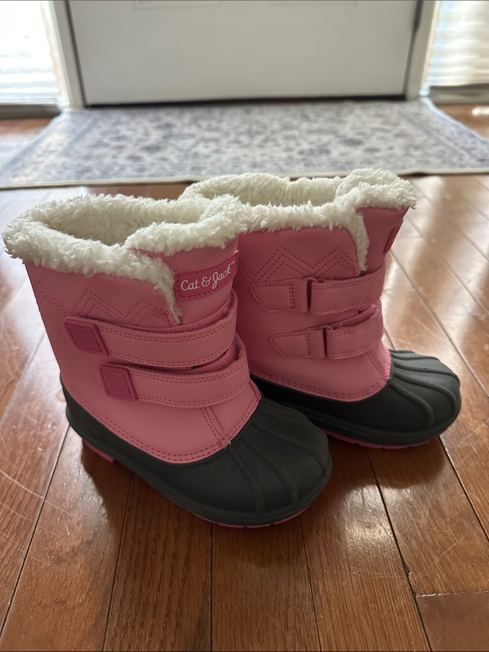 Cat and Jack snow boots, size 10 toddler